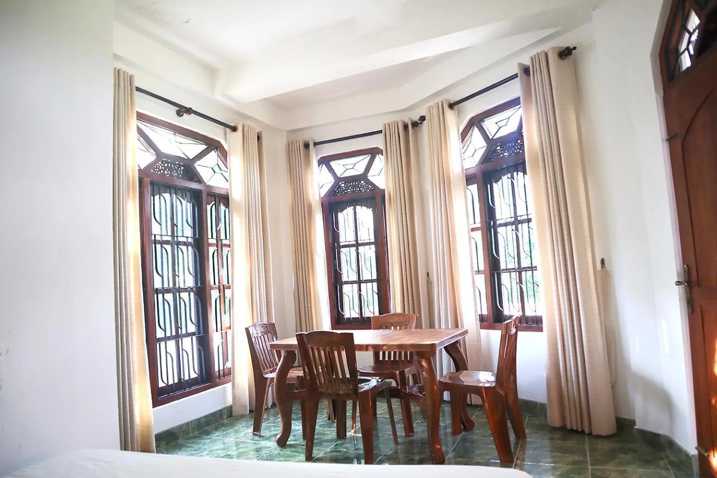 68 Homestay Kandy